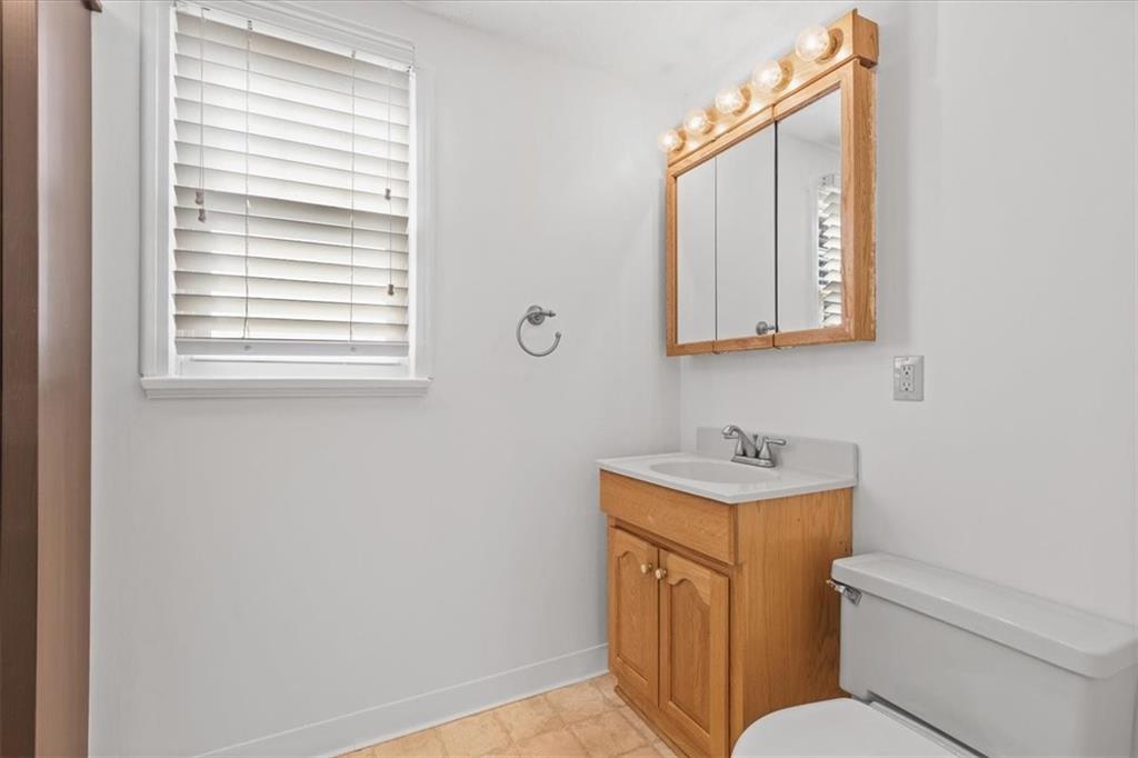 23 Beaver Grade Road McKees Rocks, PA 15136 - Photo 16 of 35 Gallery Image 16