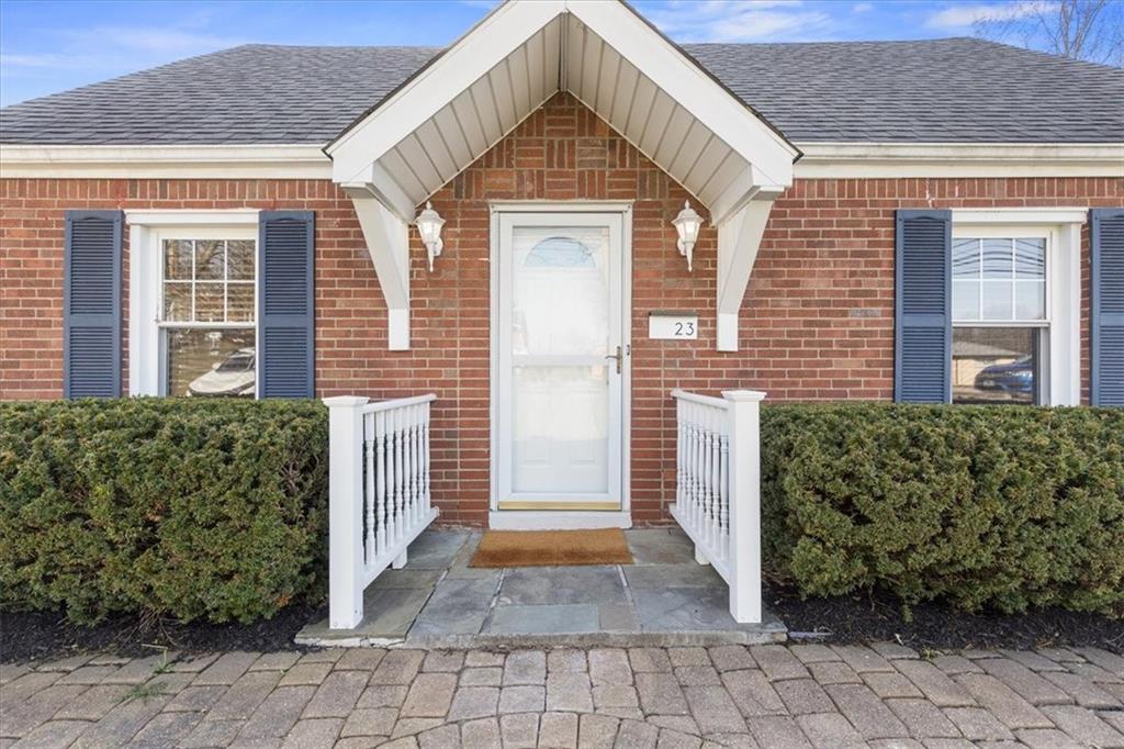 23 Beaver Grade Road McKees Rocks, PA 15136 - Photo 2 of 35 Gallery Image 2