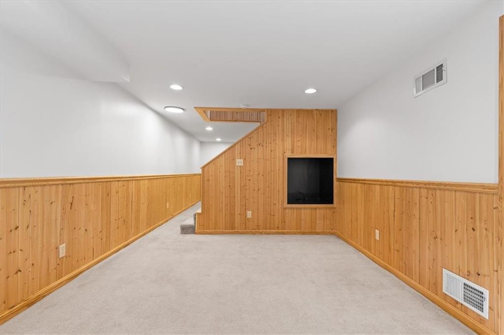 23 Beaver Grade Road McKees Rocks, PA 15136 - Photo 23 of 35 Gallery Image 23