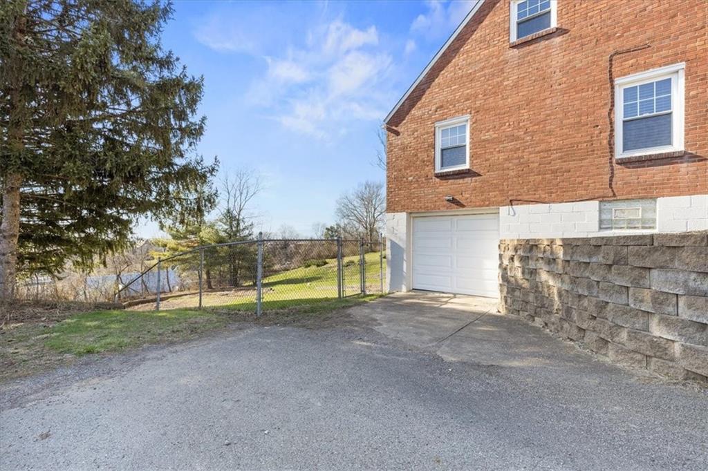 23 Beaver Grade Road McKees Rocks, PA 15136 - Photo 25 of 35 Gallery Image 25