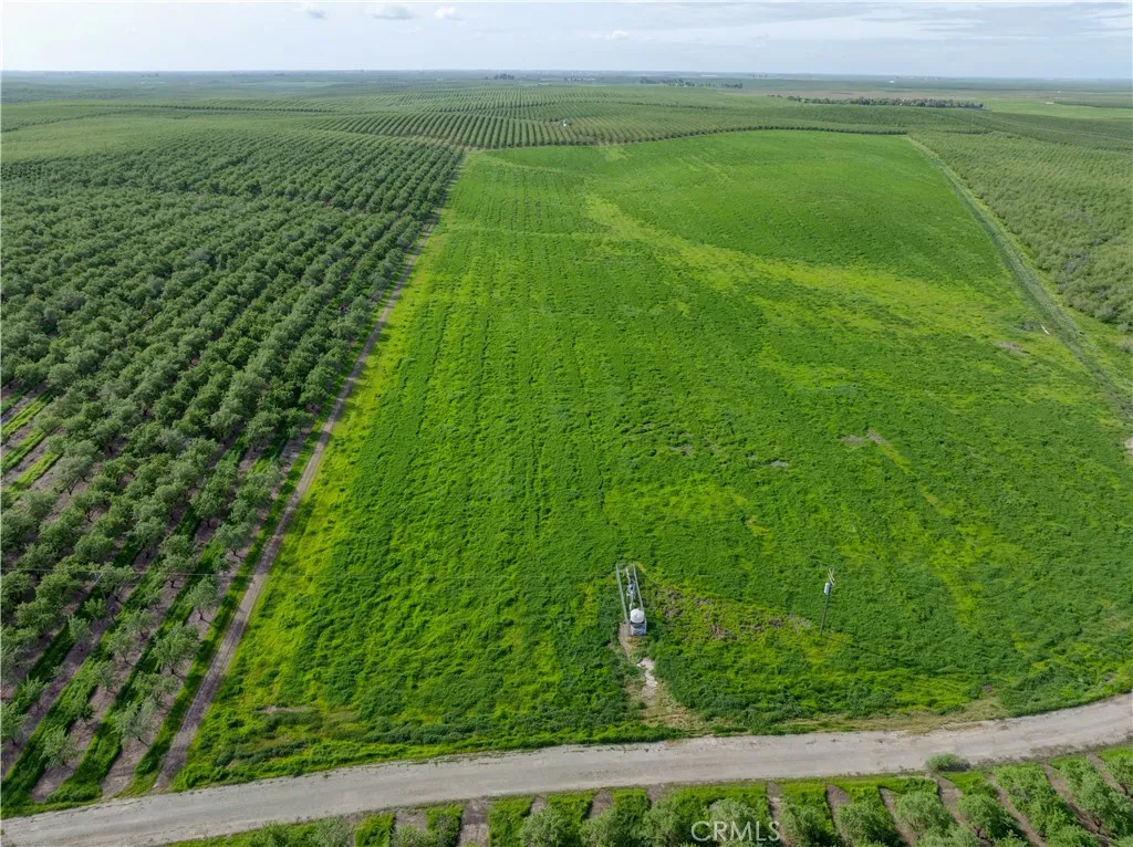 0 East Keyes Denair, CA 95316 - Photo 5 of 8 a view of yard with green space