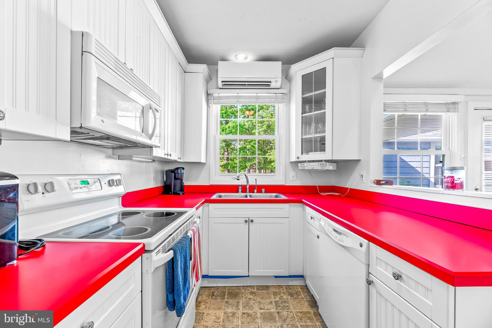 4749 Oak Road Shady Side, MD 20764 - Photo 24 of 51 Wonderful cottage vibe in this kitchen.
