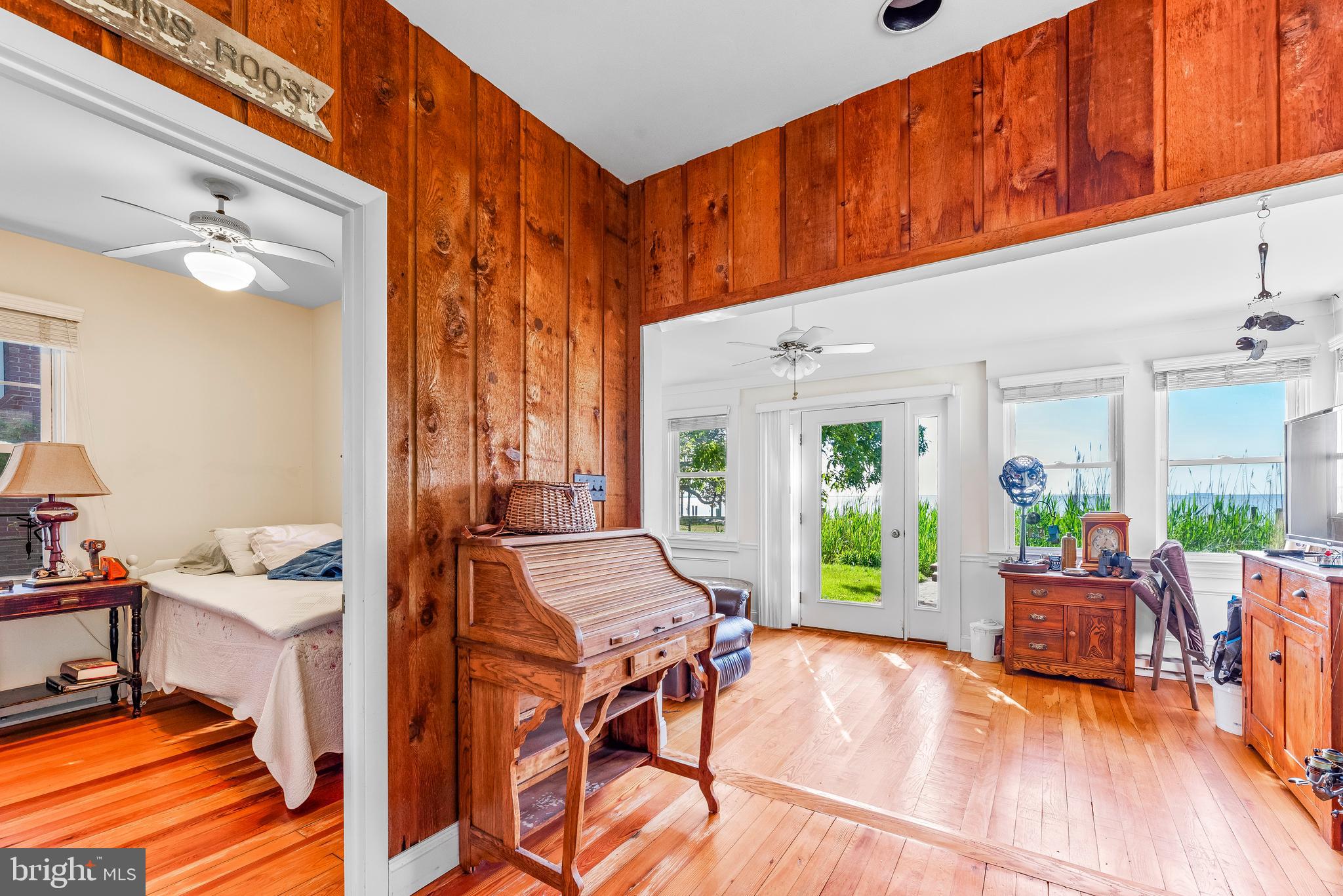 4749 Oak Road Shady Side, MD 20764 - Photo 32 of 51 Main floor bedroom #2 just off the living area.