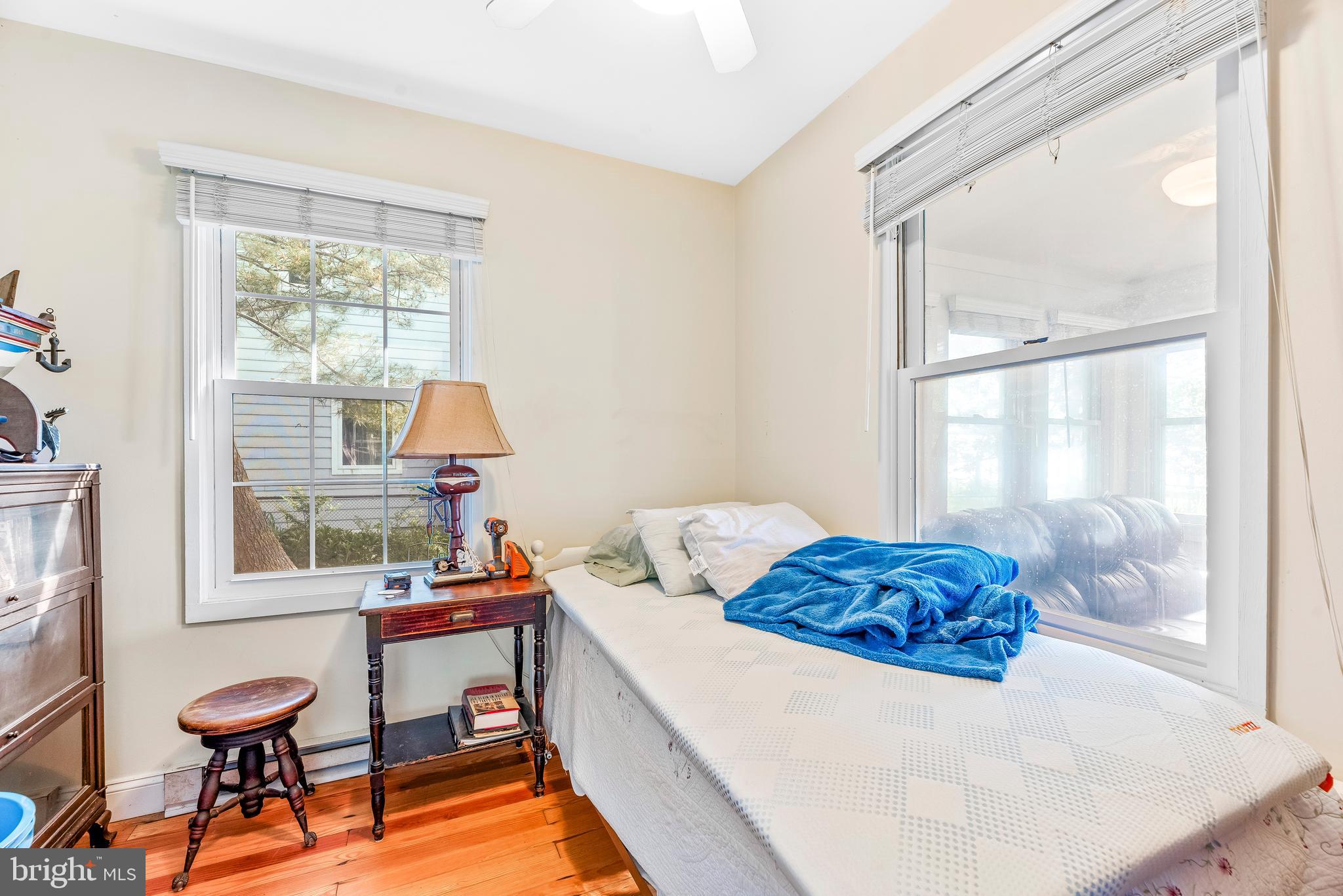 4749 Oak Road Shady Side, MD 20764 - Photo 34 of 51 Currently used as a bedroom but could be anything.