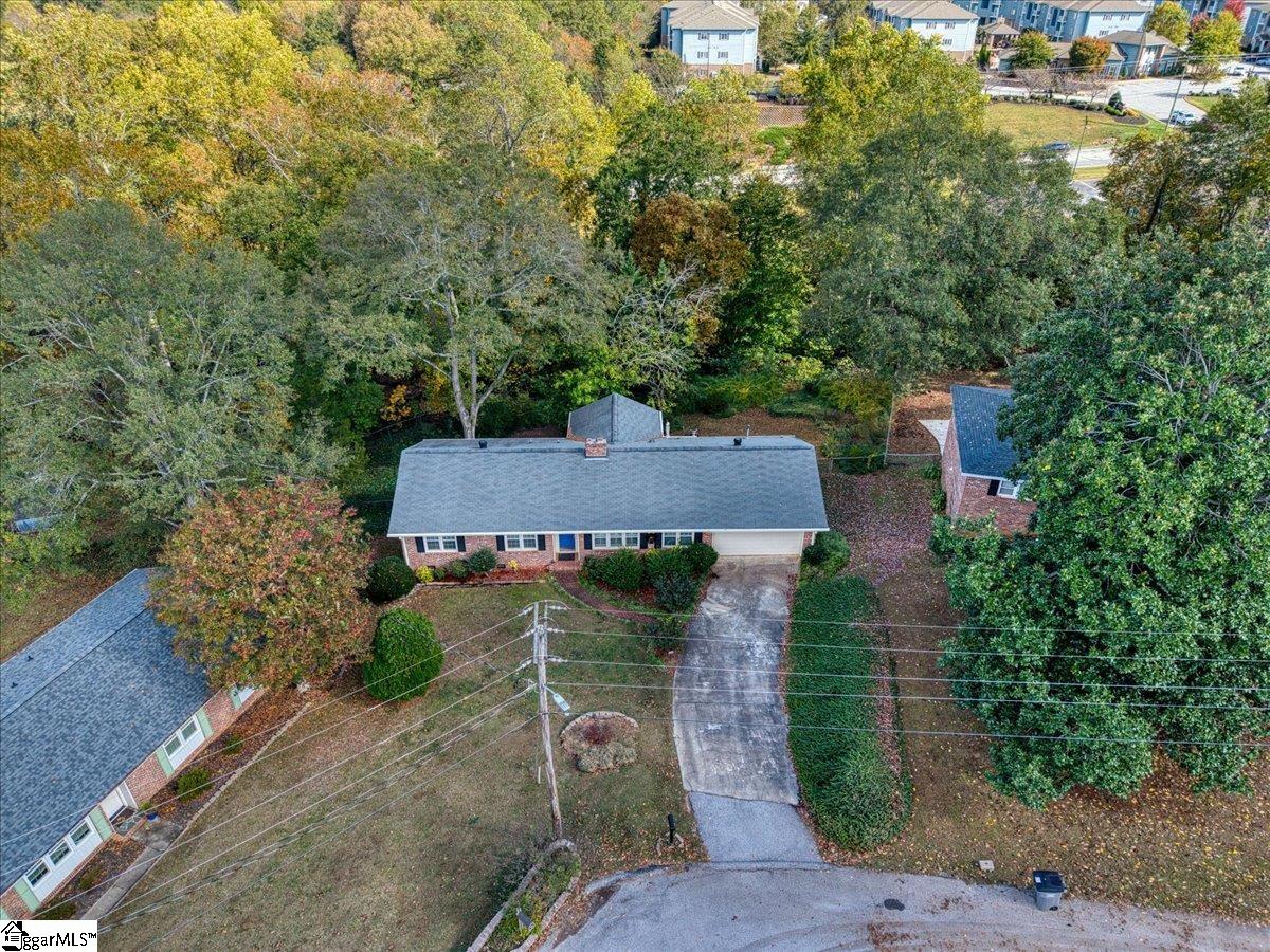 814 Butler Springs Road Greenville, SC 29615 - Photo 38 of 40 Gallery Image 38