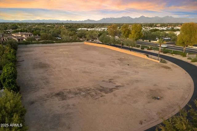 $5,000,000 | 6700 East Cactus Wren Road, Unit 30, Paradise Valley, AZ 85253