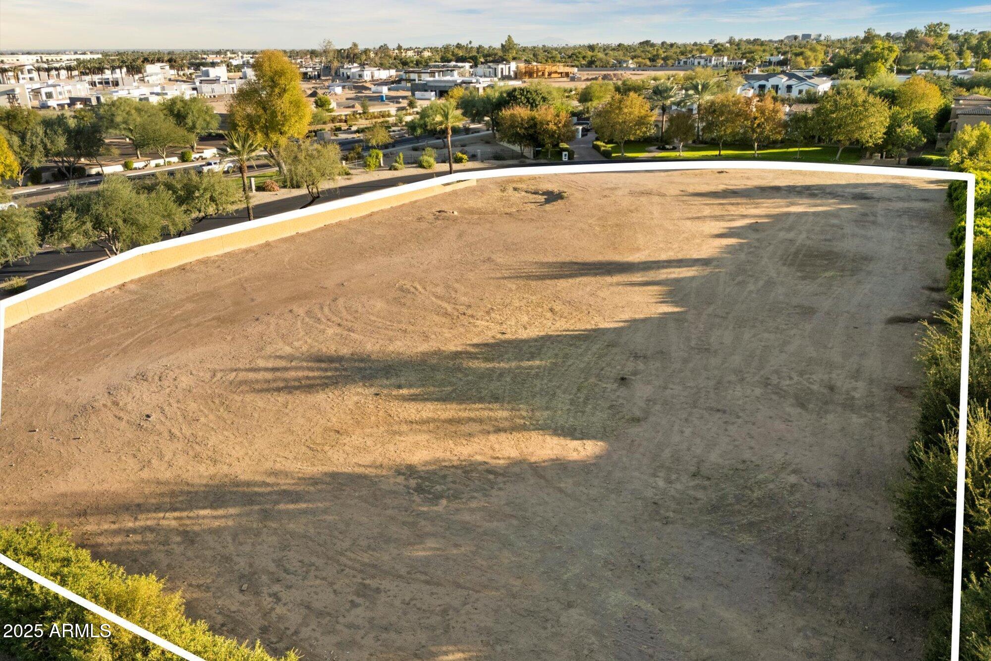 6700 East Cactus Wren Road, Unit 30 Paradise Valley, AZ 85253 - Photo 15 of 32 a view of an ocean beach