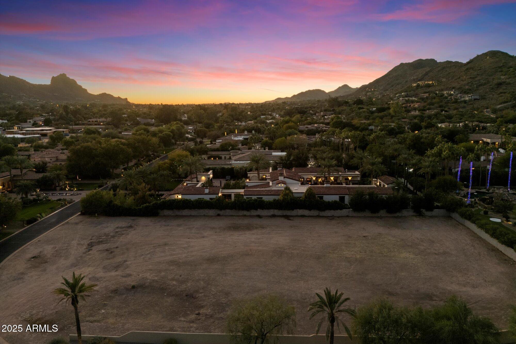6700 East Cactus Wren Road, Unit 30 Paradise Valley, AZ 85253 - Photo 17 of 17 a view of outdoor space and city view