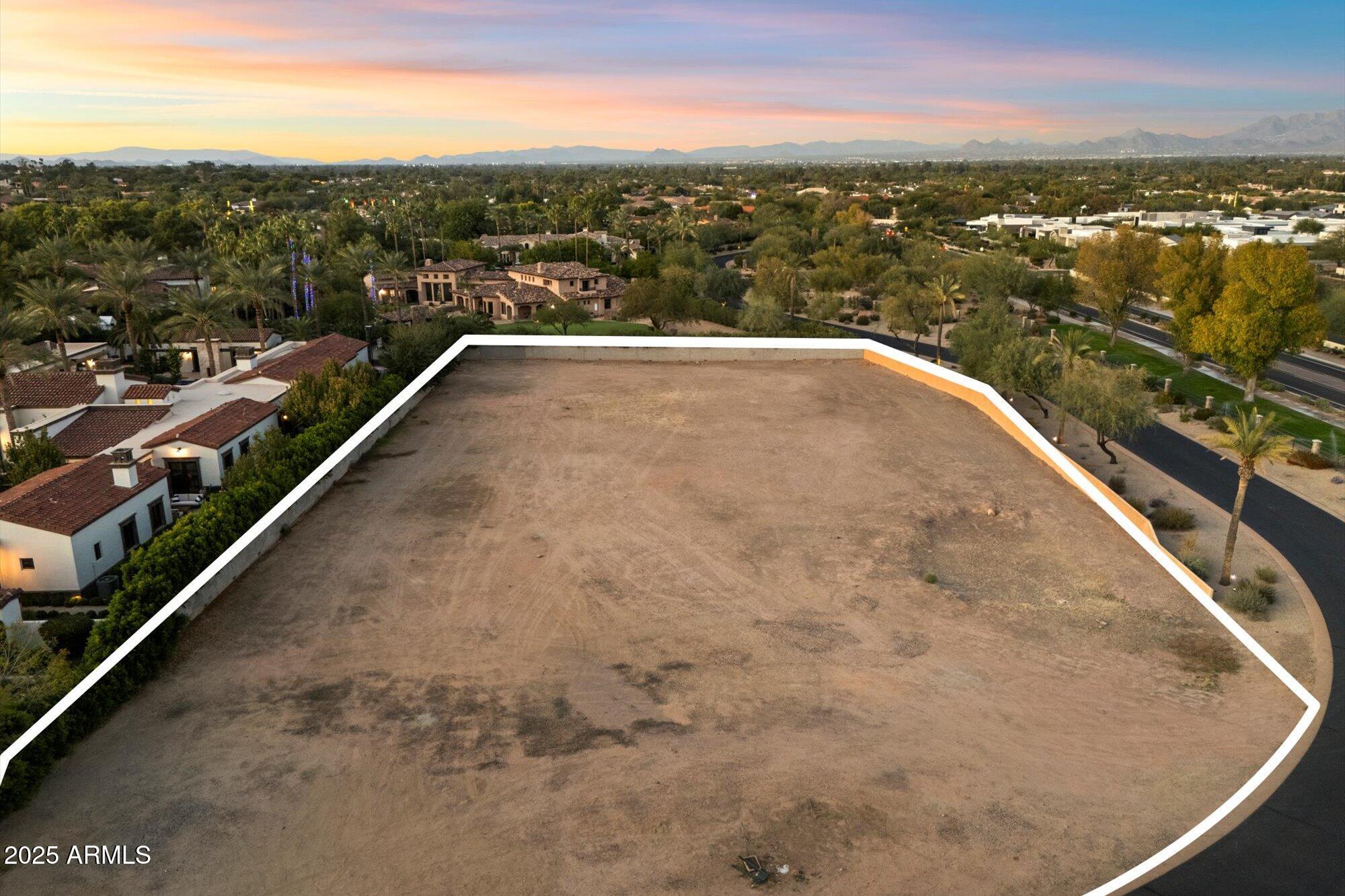6700 East Cactus Wren Road, Unit 30 Paradise Valley, AZ 85253 - Photo 21 of 32 a view of a city