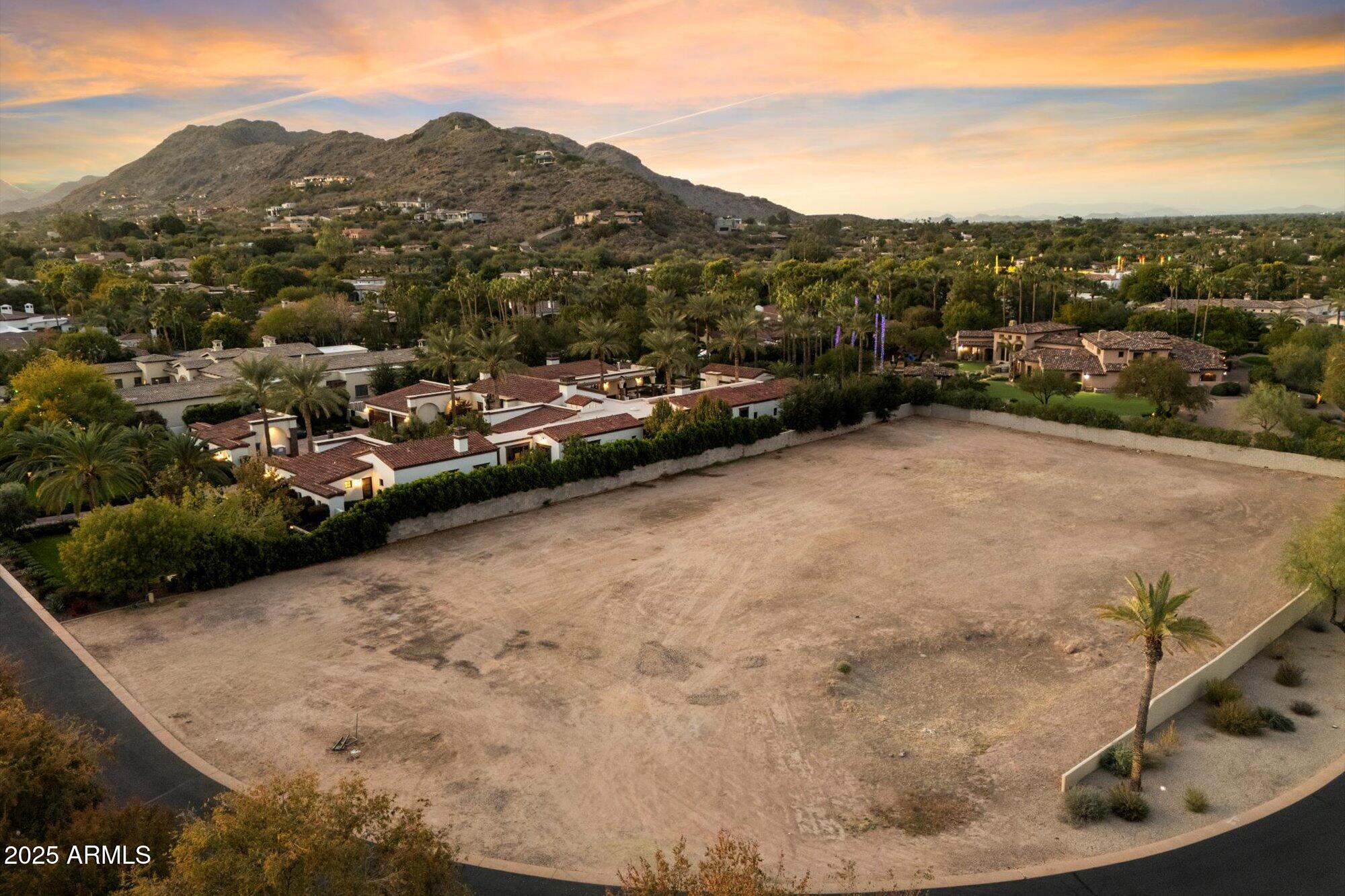 6700 East Cactus Wren Road, Unit 30 Paradise Valley, AZ 85253 - Photo 5 of 32 a view of a mountain in the distance