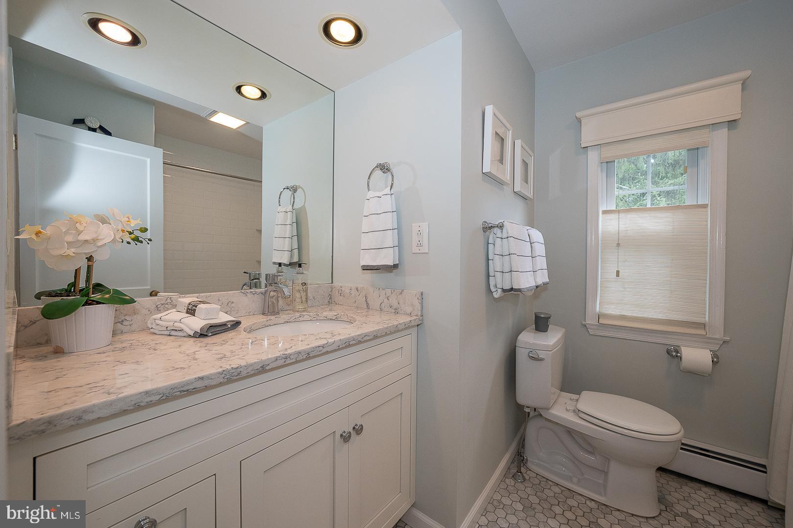 213 North Fairfield Road Devon, PA 19333 - Photo 31 of 50 Full Hall Bath