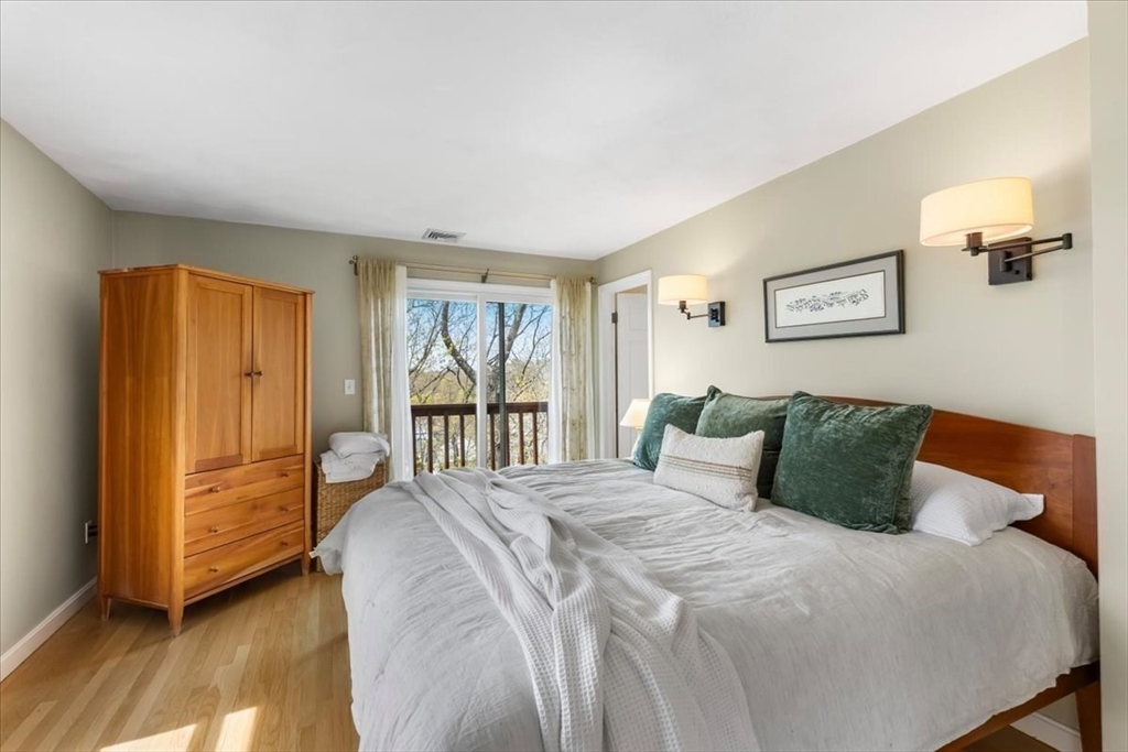 71 Sargent Road Winchester, MA 01890 - Photo 17 of 42