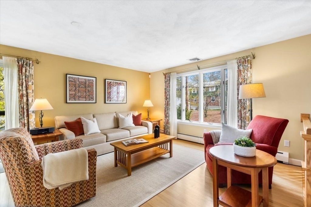 71 Sargent Road Winchester, MA 01890 - Photo 8 of 42