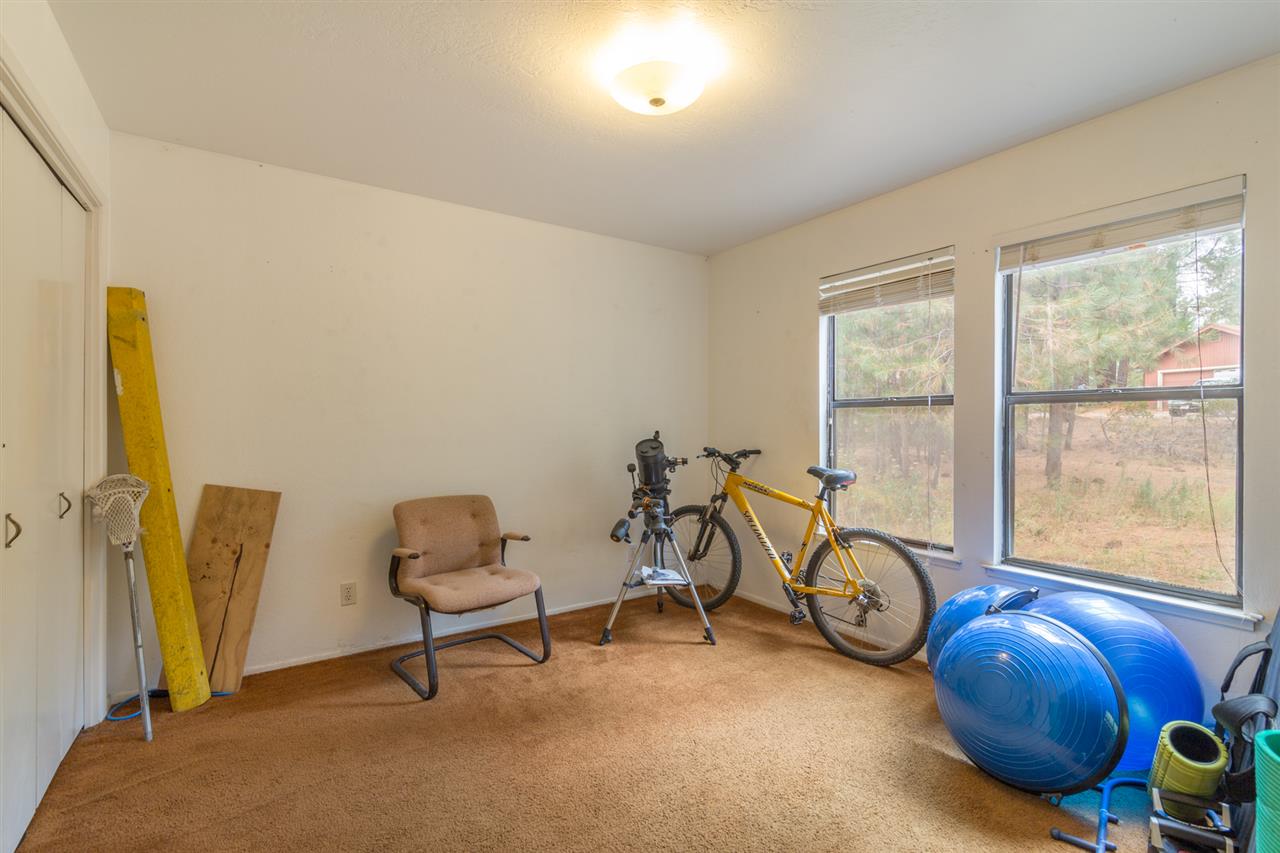 10569 Snowberry Road Truckee, CA 96161 - Photo 11 of 14 Gallery Image 11