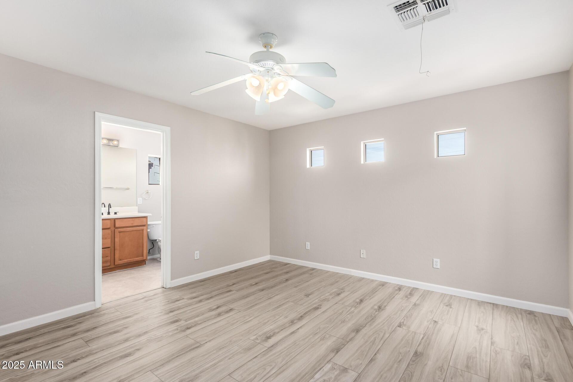 7503 South 14th Street Phoenix, AZ 85042 - Photo 13 of 30 13 - 14th