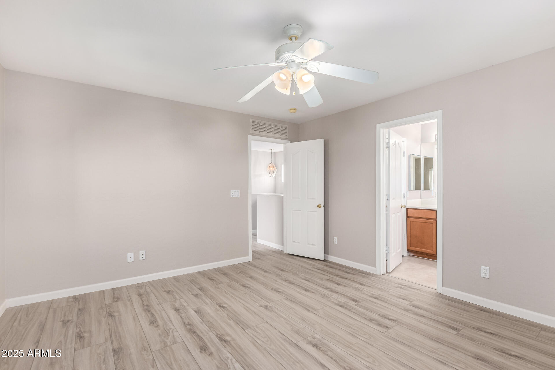 7503 South 14th Street Phoenix, AZ 85042 - Photo 14 of 30 14 - 14th