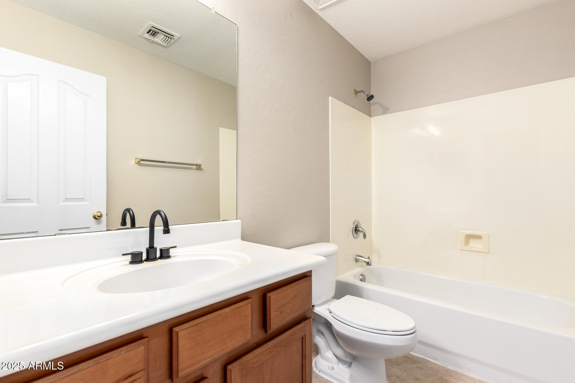 7503 South 14th Street Phoenix, AZ 85042 - Photo 19 of 30 19 - 14th