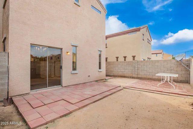 $1,995 | 7503 South 14th Street, Phoenix, AZ 85042