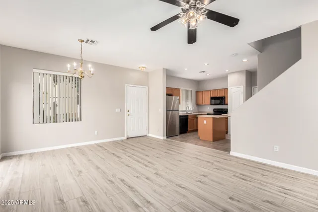 $1,995 | 7503 South 14th Street, Phoenix, AZ 85042