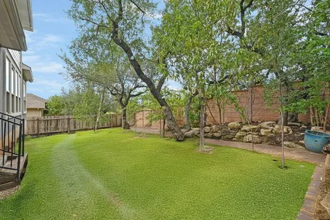 $715,000 | 15932 Cinca Terra Drive, Bee Cave, TX 78738