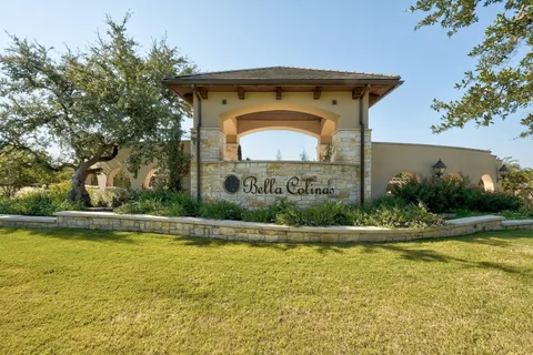 $715,000 | 15932 Cinca Terra Drive, Bee Cave, TX 78738