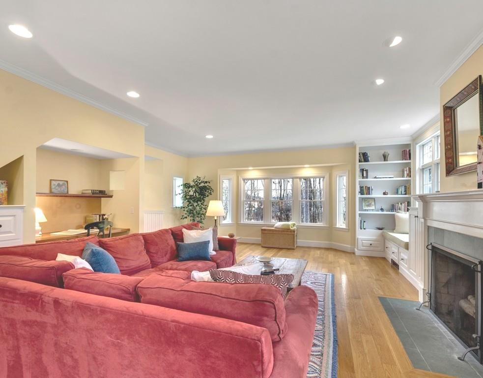 78 Codman Road Lincoln, MA 01773 - Photo 9 of 32