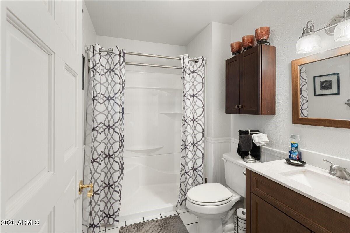 20143 East Mesa Verde Road Mayer, AZ 86333 - Photo 10 of 25 Master Bathroom