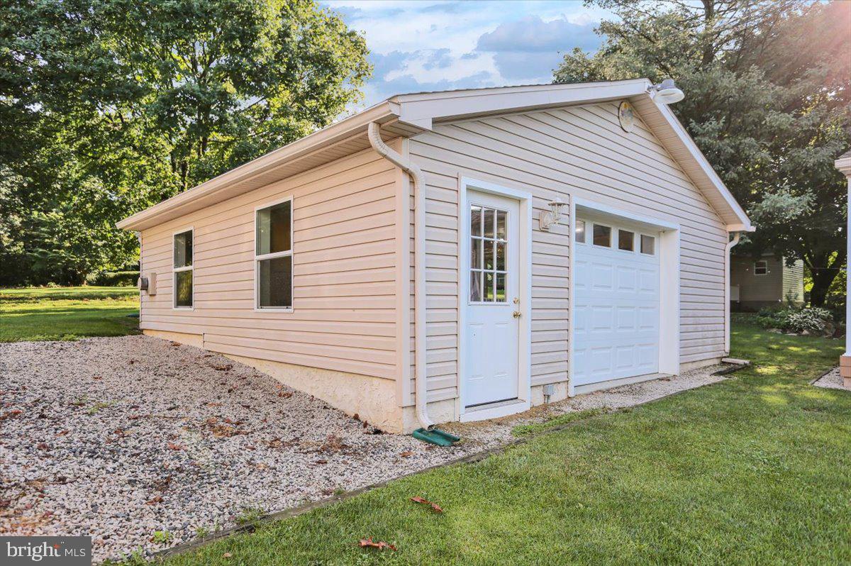 1203 Sportsman Road Robesonia, PA 19551 - Photo 23 of 31 Gallery Image 23