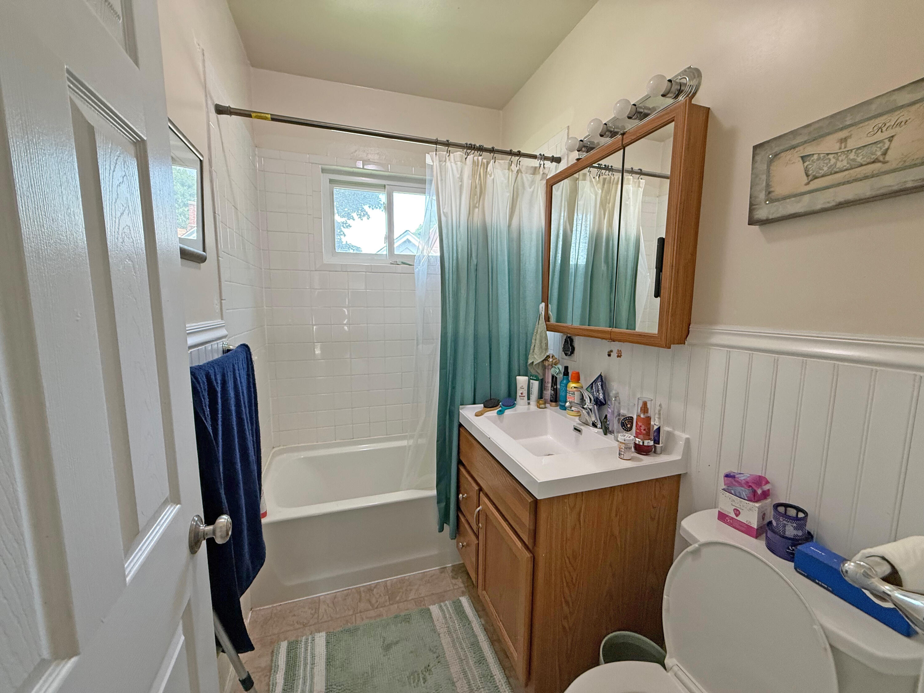 1533 Winslow Street, Unit 1535 Racine, WI 53404 - Photo 31 of 42 Unit #4 - Bathroom