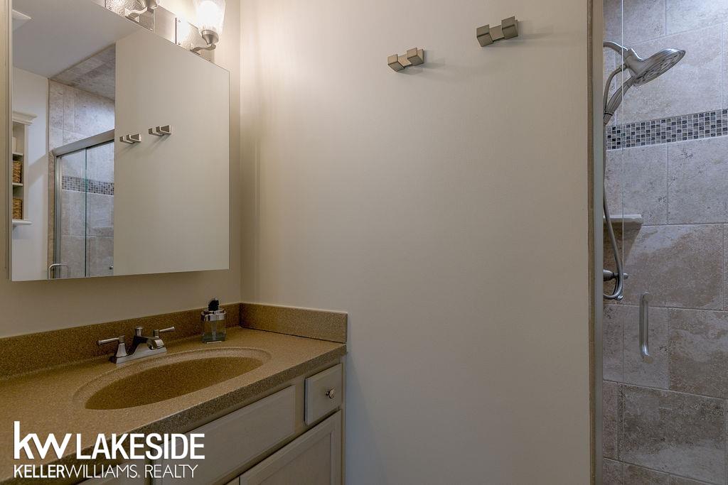 2028 Highsplint Drive Rochester Hills, MI 48307 - Photo 24 of 53