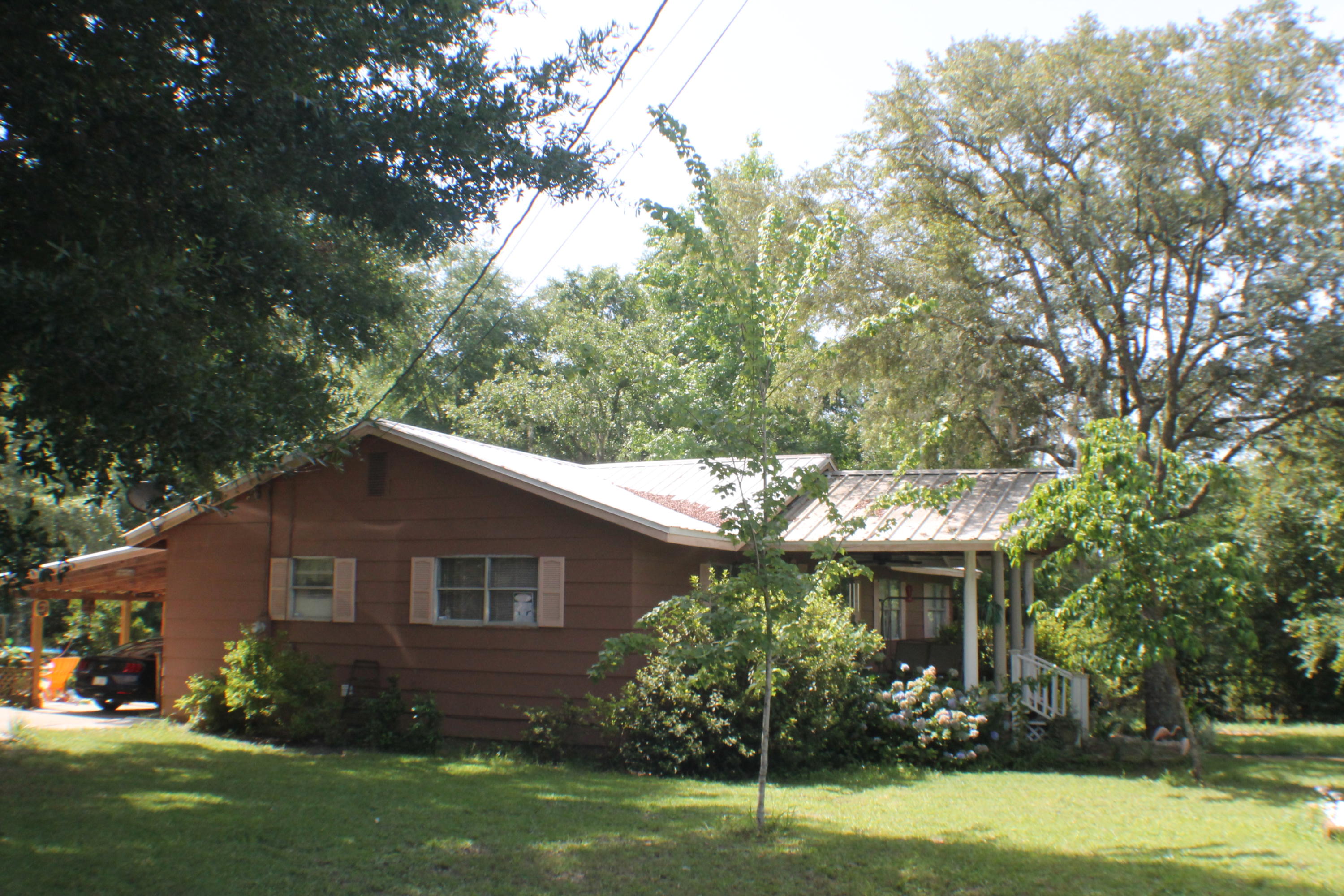5655 Pennington Road Crestview, FL 32539 - Photo 4 of 23 IMG_4610