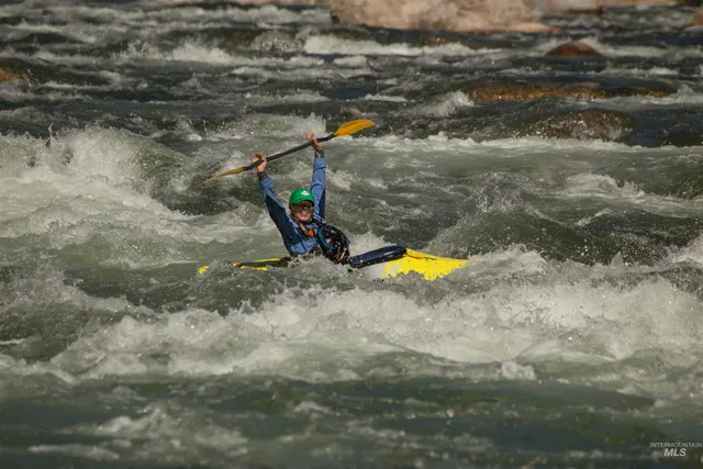 $100,000 | 10 Blk Whitewater Way, Garden Valley, ID 83622