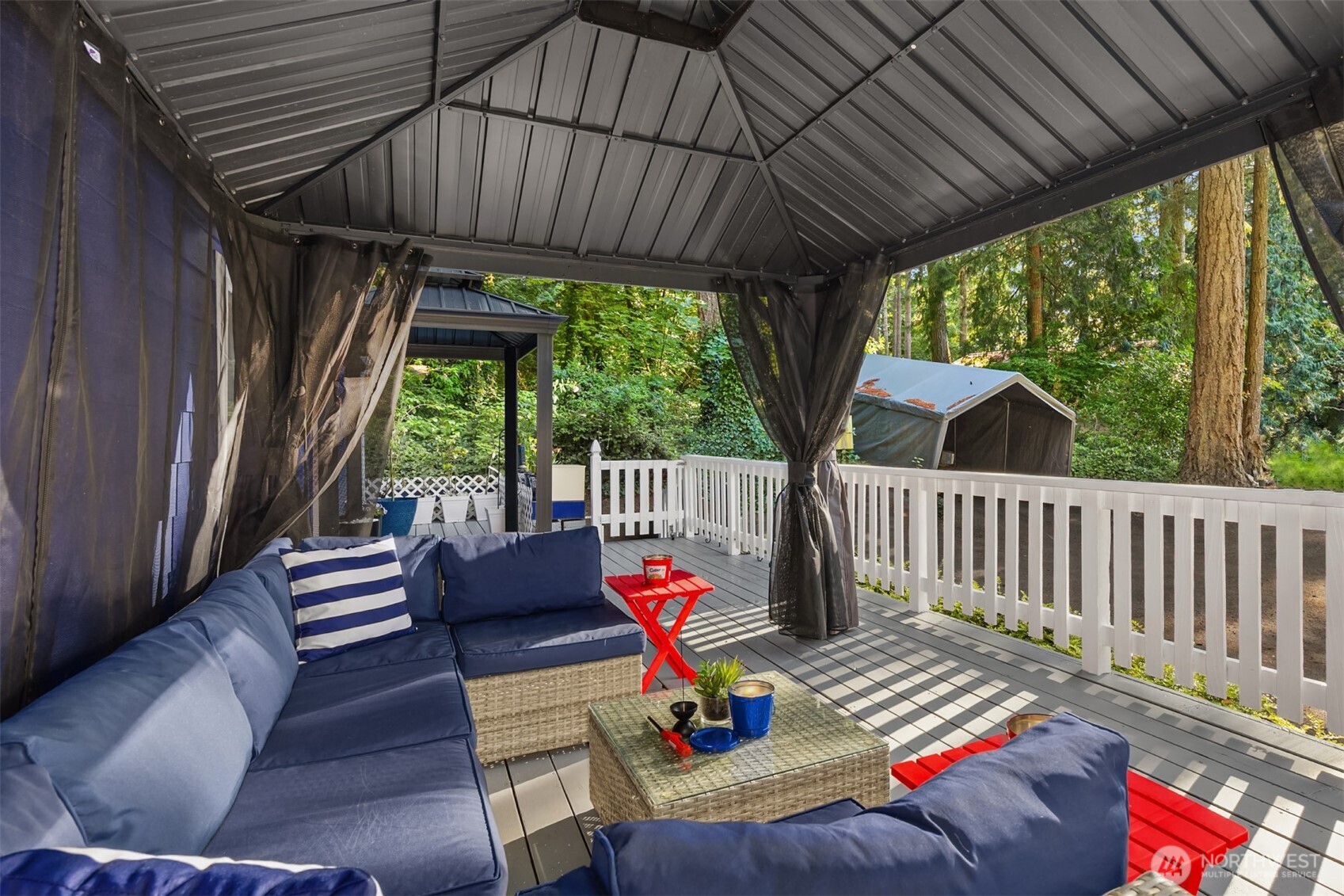 8480 Hansen Road Northeast Bainbridge Island, WA 98110 - Photo 7 of 26