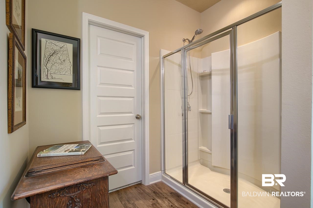 27205 Valamour Boulevard Loxley, AL 36551 - Photo 13 of 23 Separate Shower