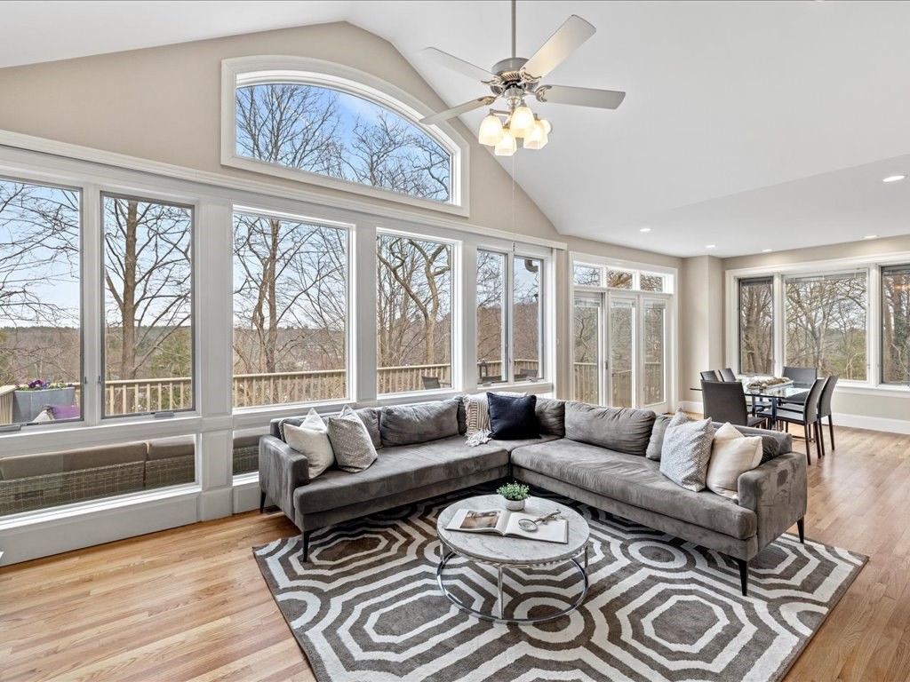 36 Sky View Circle Newton, MA 02459 - Photo 5 of 40