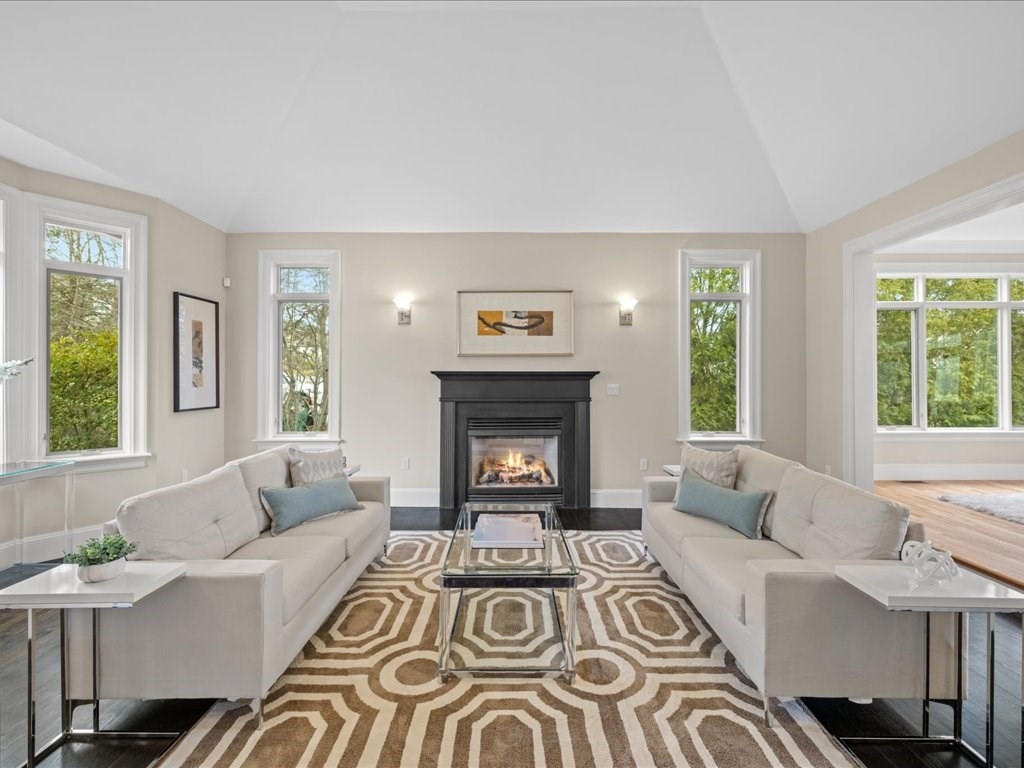 36 Sky View Circle Newton, MA 02459 - Photo 7 of 40