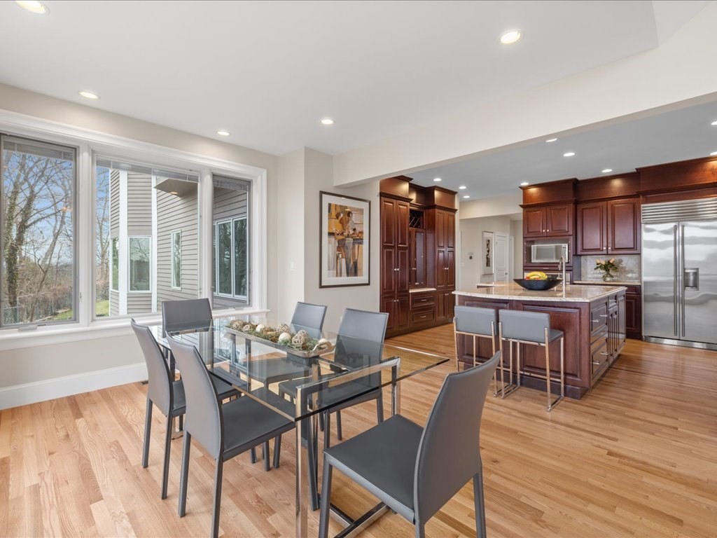 36 Sky View Circle Newton, MA 02459 - Photo 9 of 40