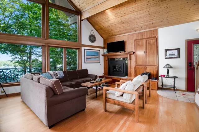 $1,499,000 | 6218 Logger's Lane, Ludington, MI 49431