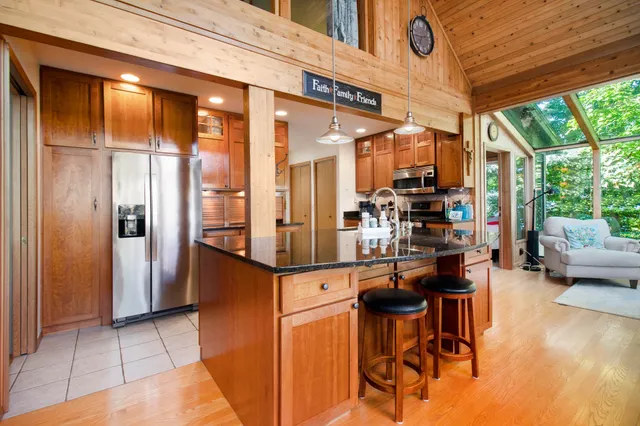 $1,499,000 | 6218 Logger's Lane, Ludington, MI 49431