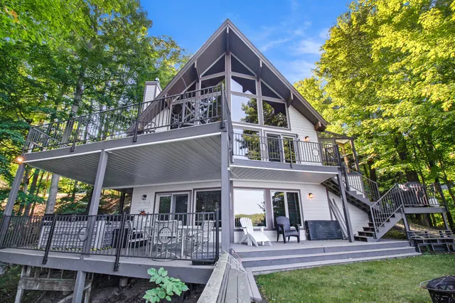 $1,499,000 | 6218 Logger's Lane, Ludington, MI 49431