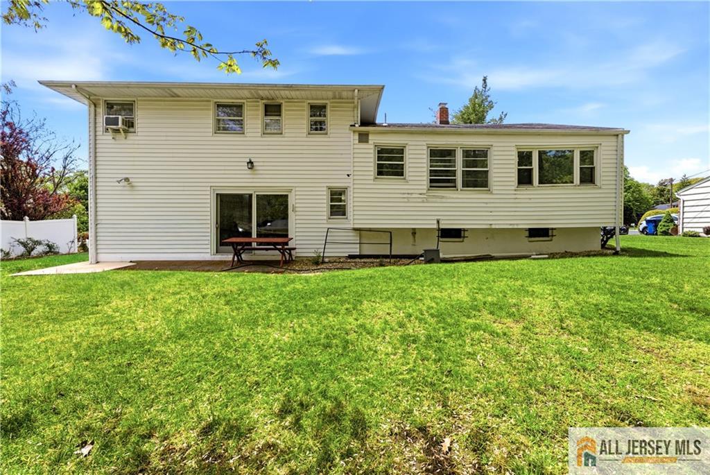 459 Wheeler Road North Brunswick, NJ 08902 - Photo 6 of 30