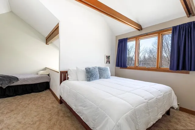 $248,000 | 131 Plum Cove Drive, Galena, IL 61036