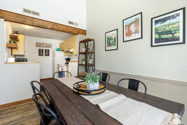 $248,000 | 131 Plum Cove Drive, Galena, IL 61036