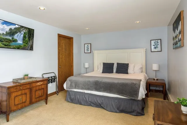 $248,000 | 131 Plum Cove Drive, Galena, IL 61036