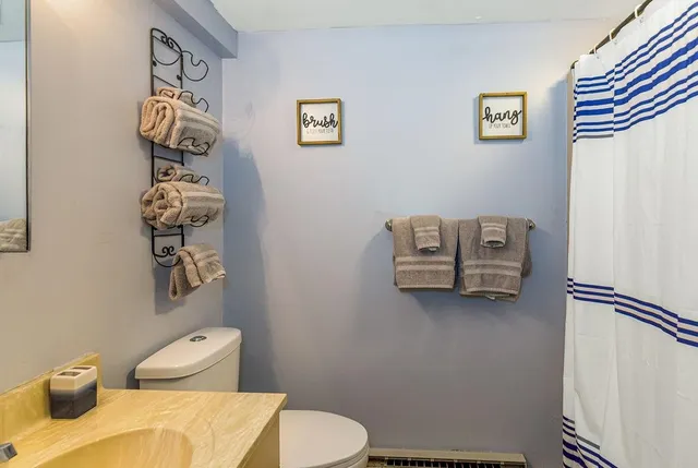 $248,000 | 131 Plum Cove Drive, Galena, IL 61036