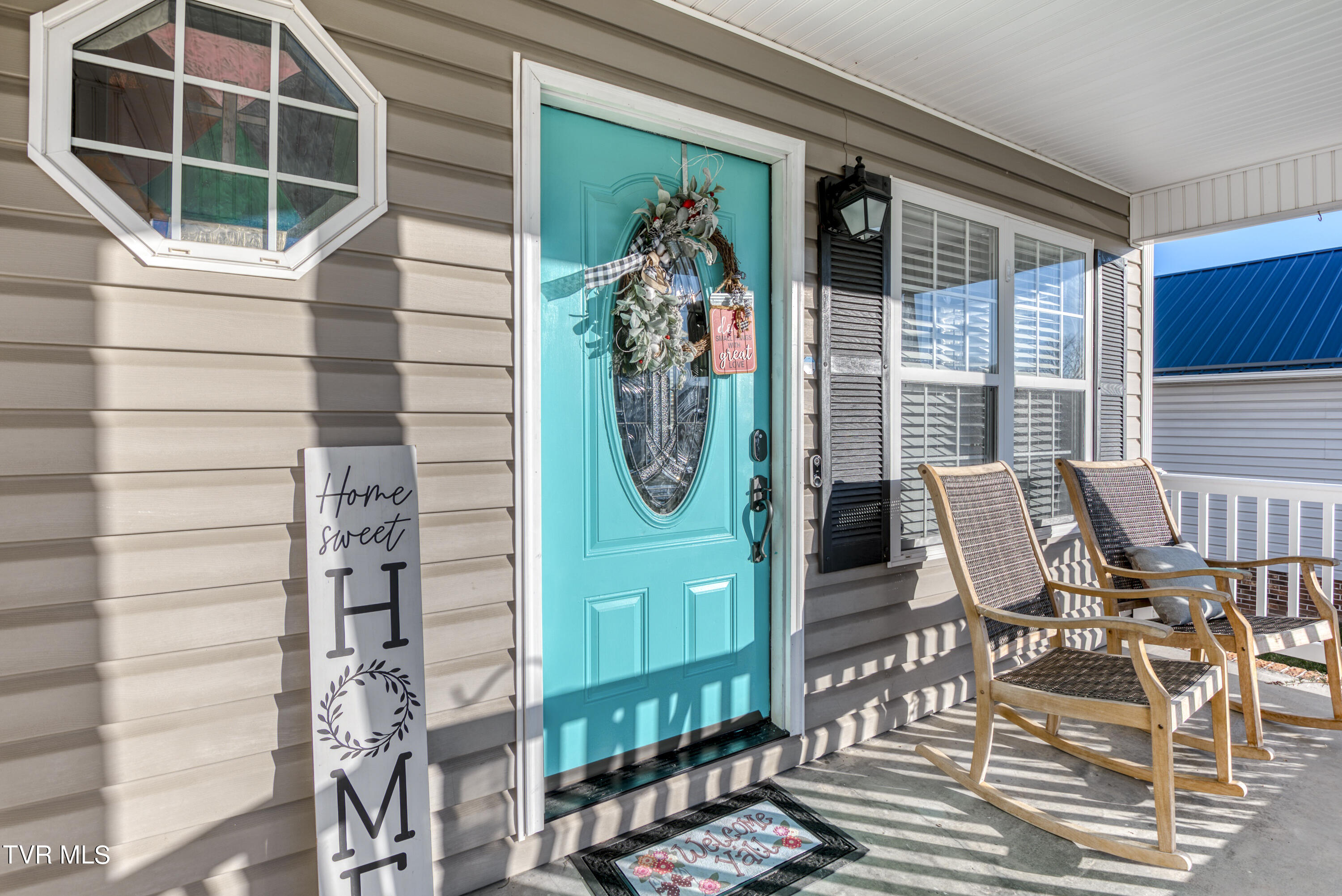 165 Brandon Lane Bristol, VA 24201 - Photo 3 of 24 162-Brandon-Ln-Bristol-VA Matt-Smith-Rea