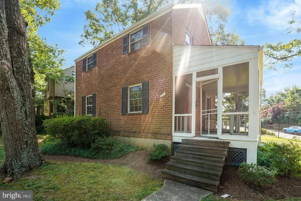 $3,650 | 101 North Columbus Street, Arlington, VA 22203