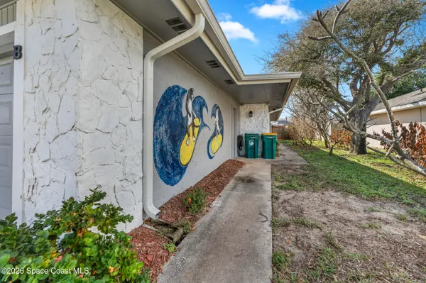 $2,200 | 255 Ocean View Lane, Unit B, Indialantic, FL 32903