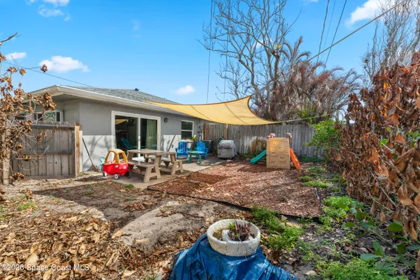 $2,200 | 255 Ocean View Lane, Unit B, Indialantic, FL 32903