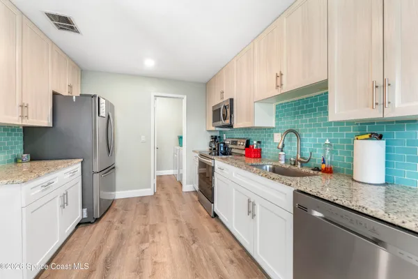 $2,200 | 255 Ocean View Lane, Unit B, Indialantic, FL 32903